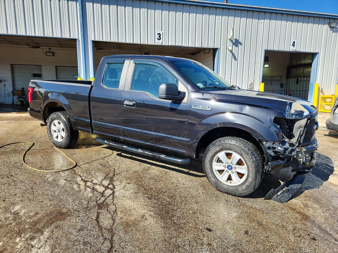 2015 FORD F-150