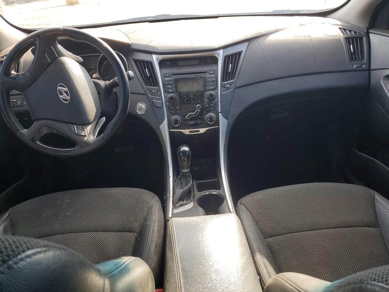 2012 HYUNDAI SONATA
