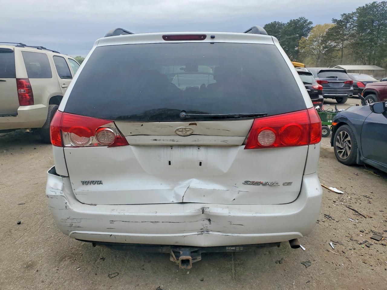2006 TOYOTA SIENNA