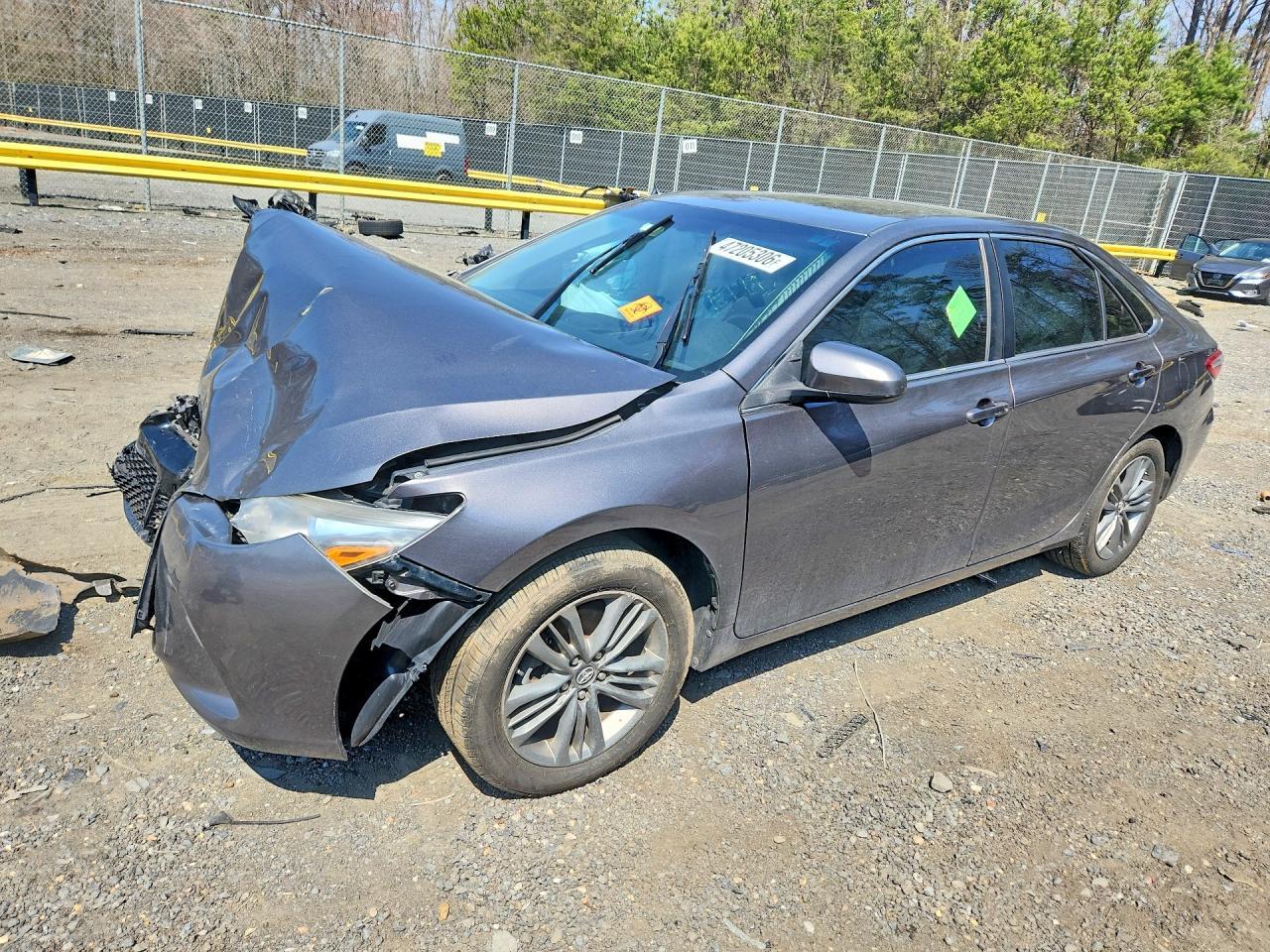 2017 TOYOTA CAMRY