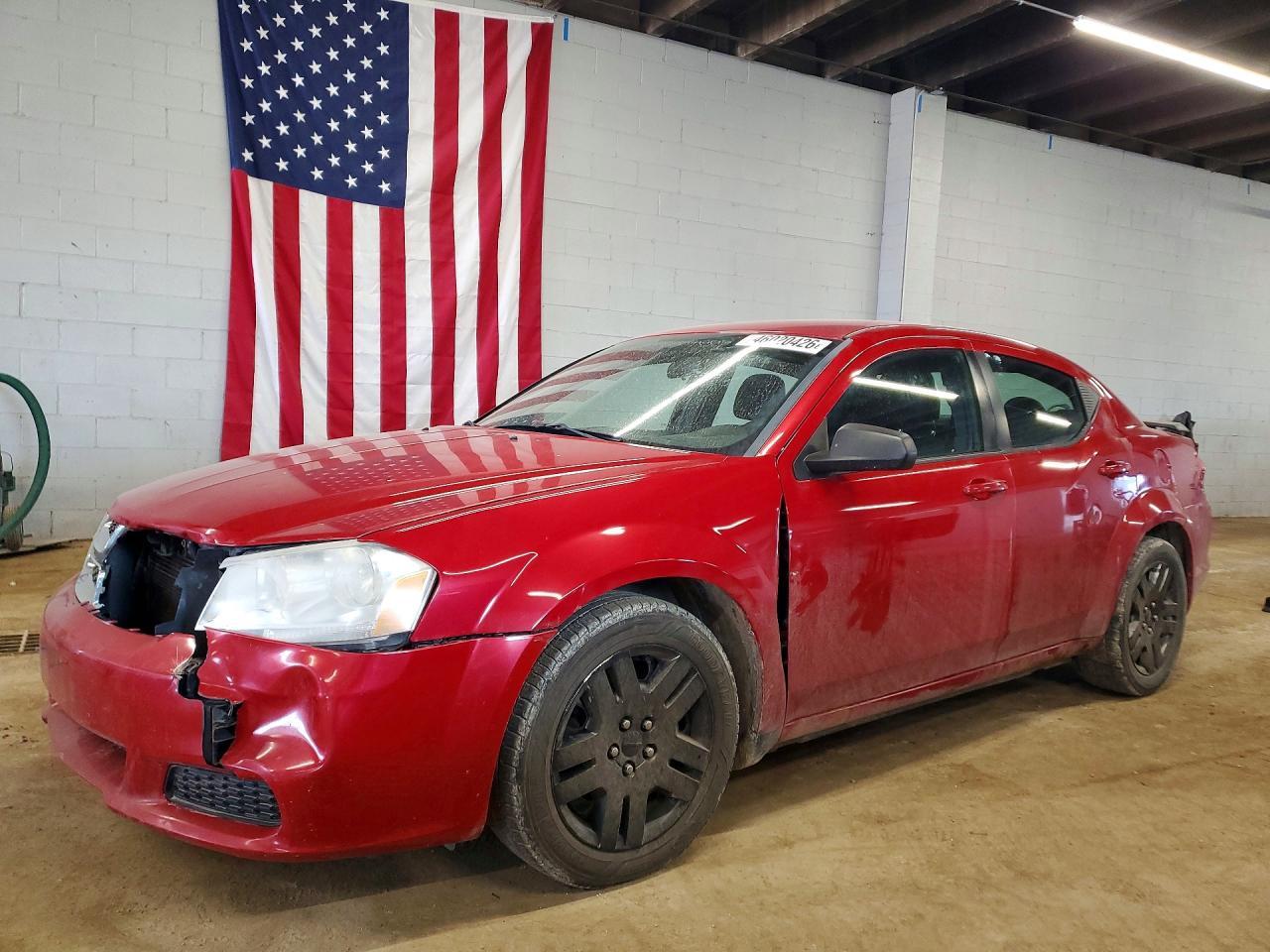 2013 DODGE Avenger