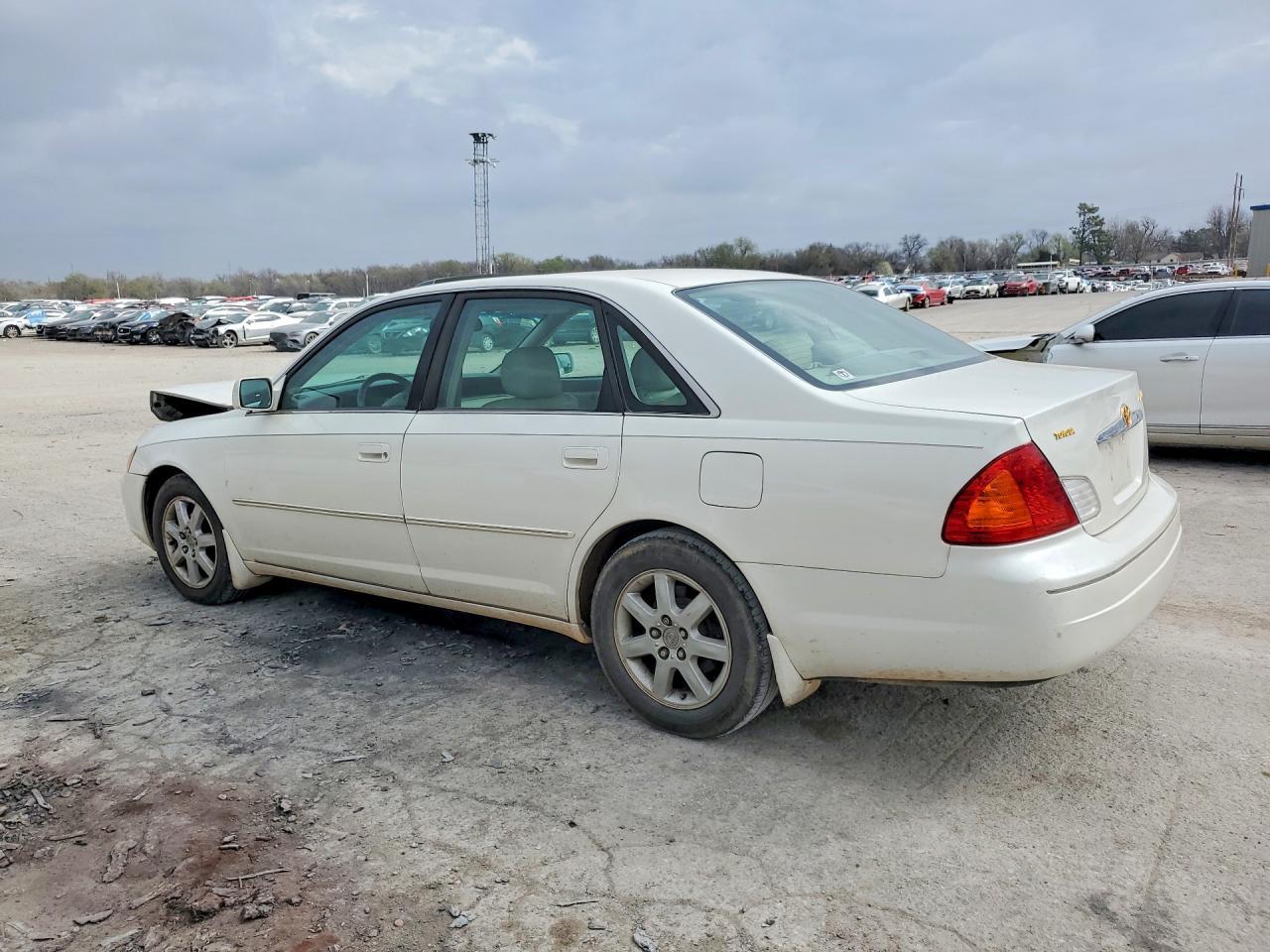 2000 TOYOTA Avalon