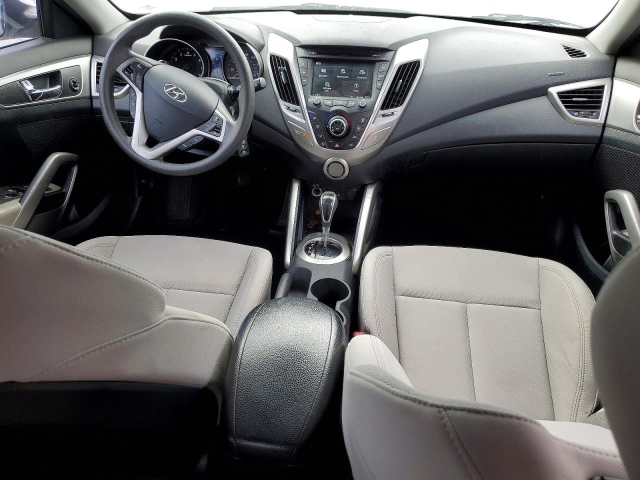 2013 HYUNDAI VELOSTER