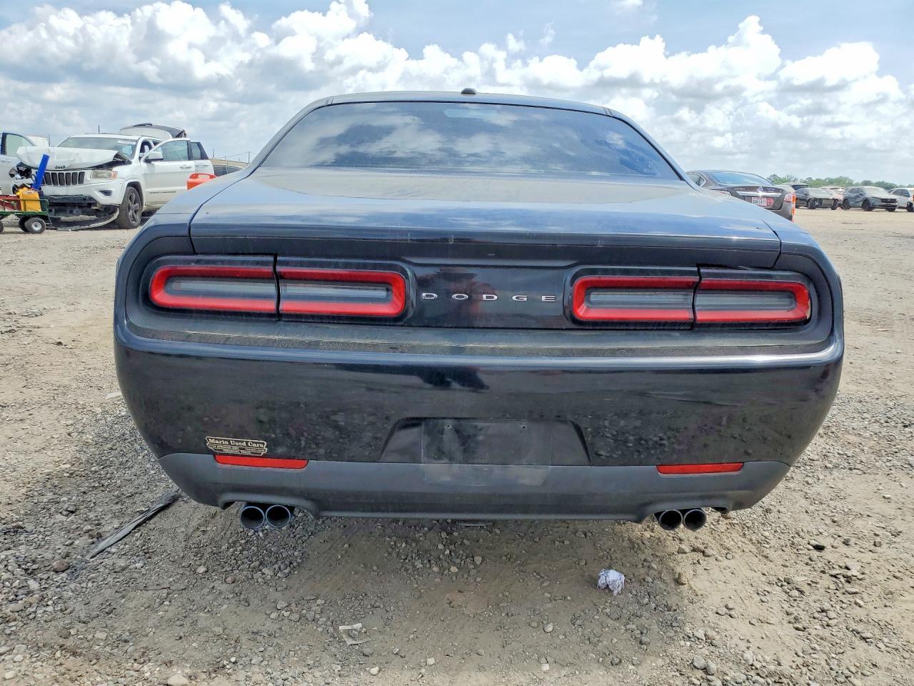2015 DODGE Challenger