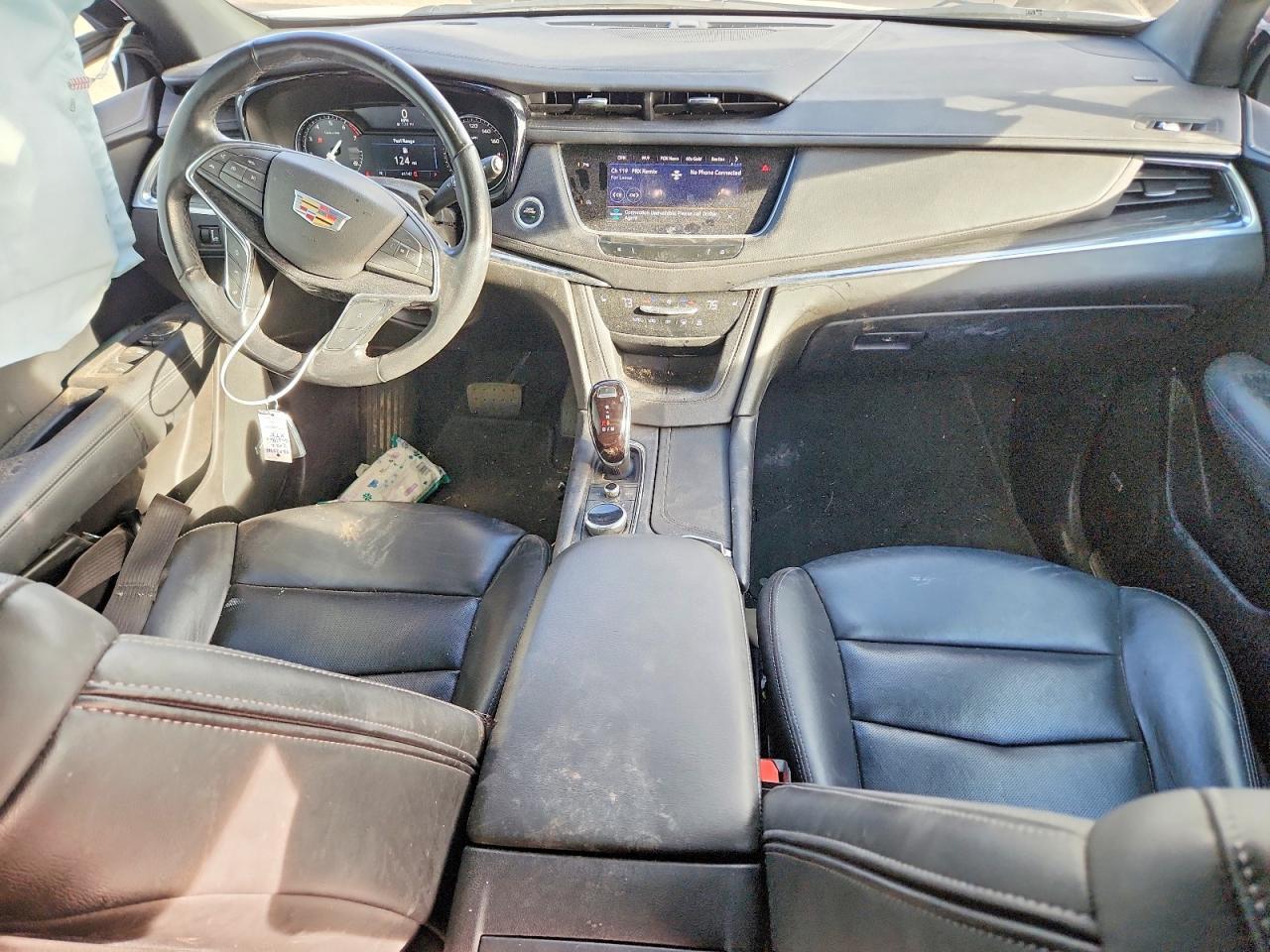 2022 CADILLAC XT5