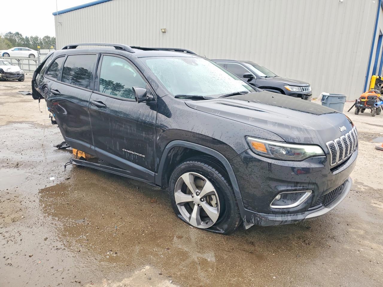 2022 JEEP CHEROKEE