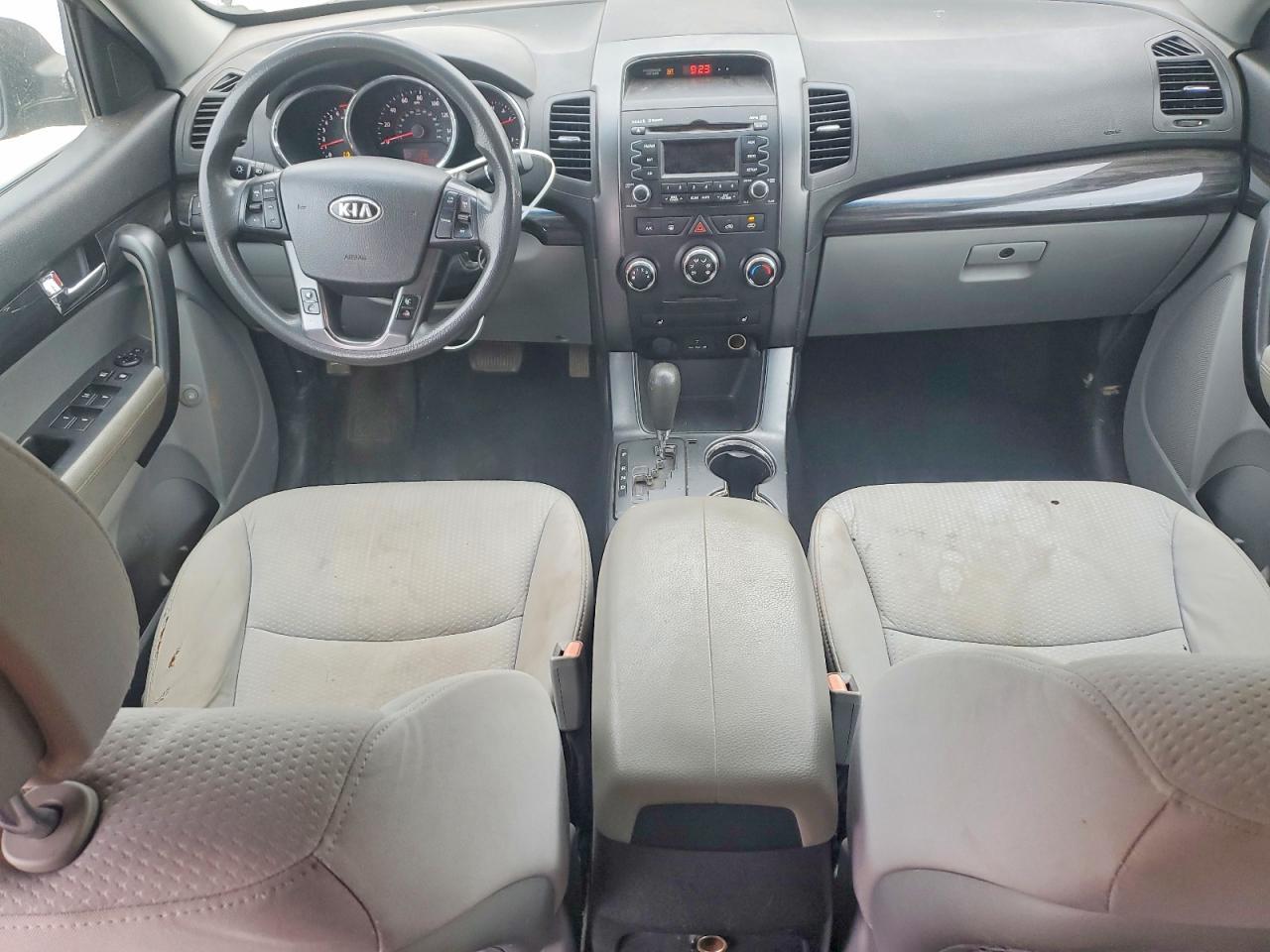 2011 KIA SORENTO