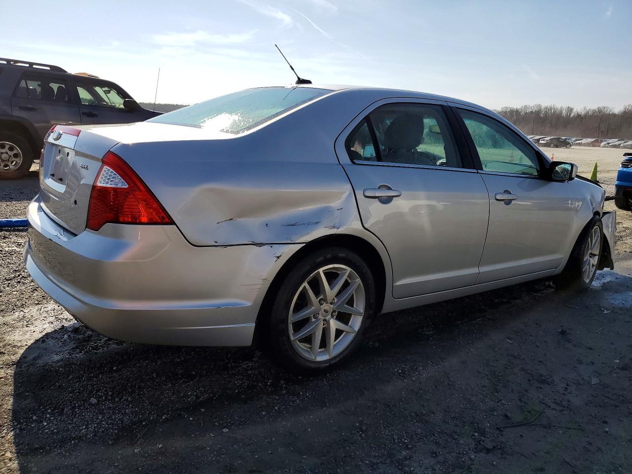 2010 FORD FUSION