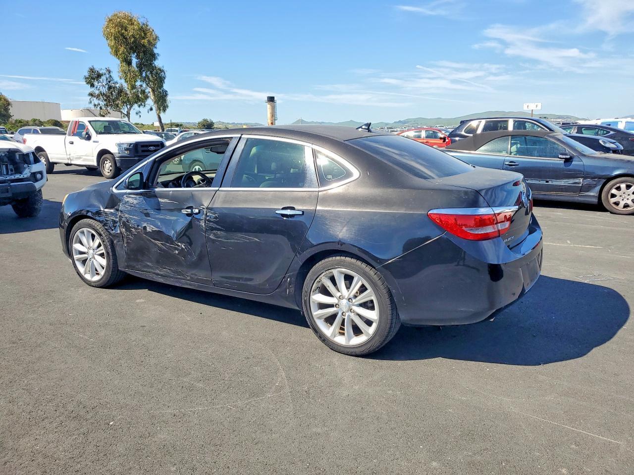 2012 BUICK VERANO