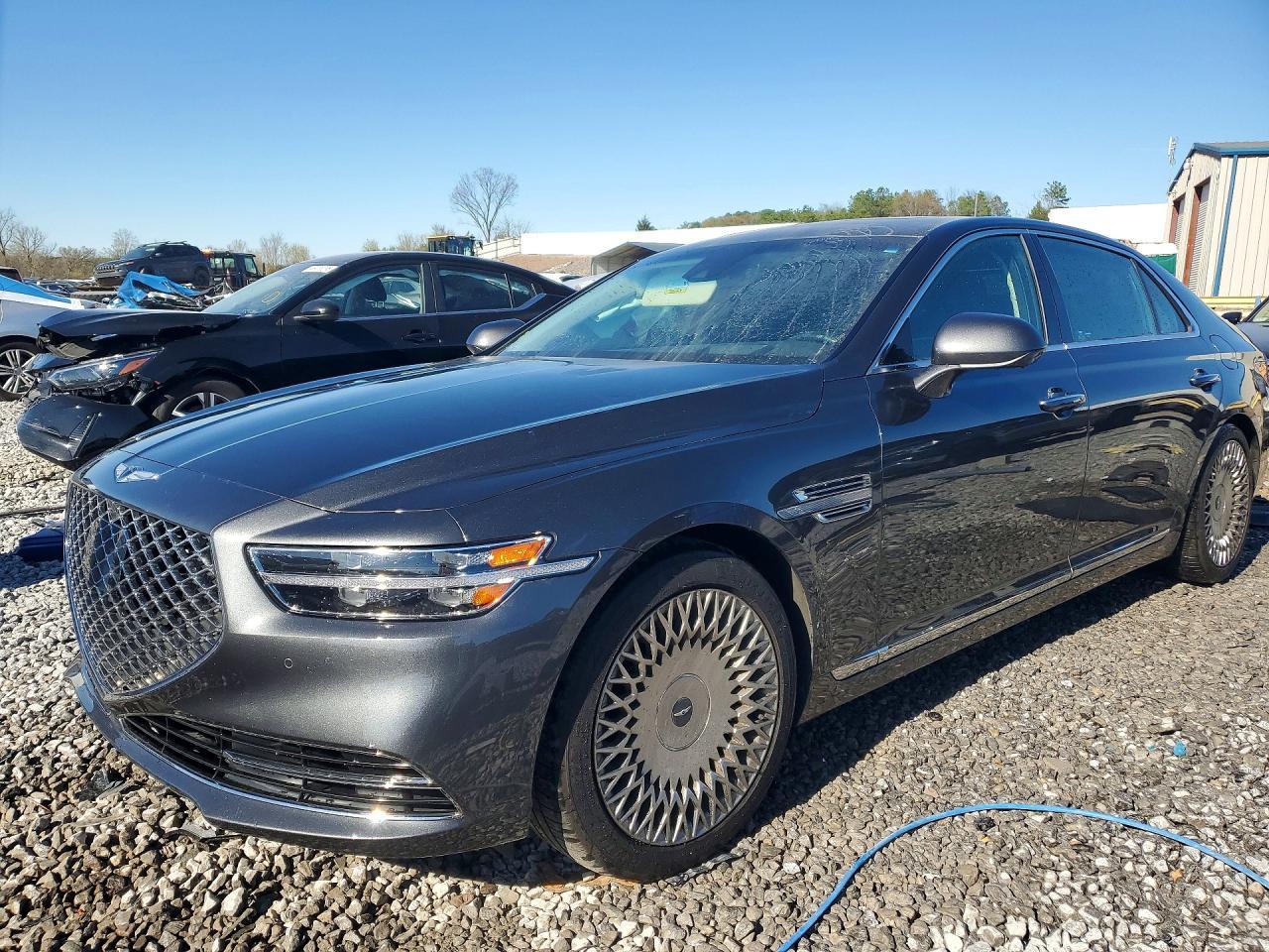 2021 GENESIS G90
