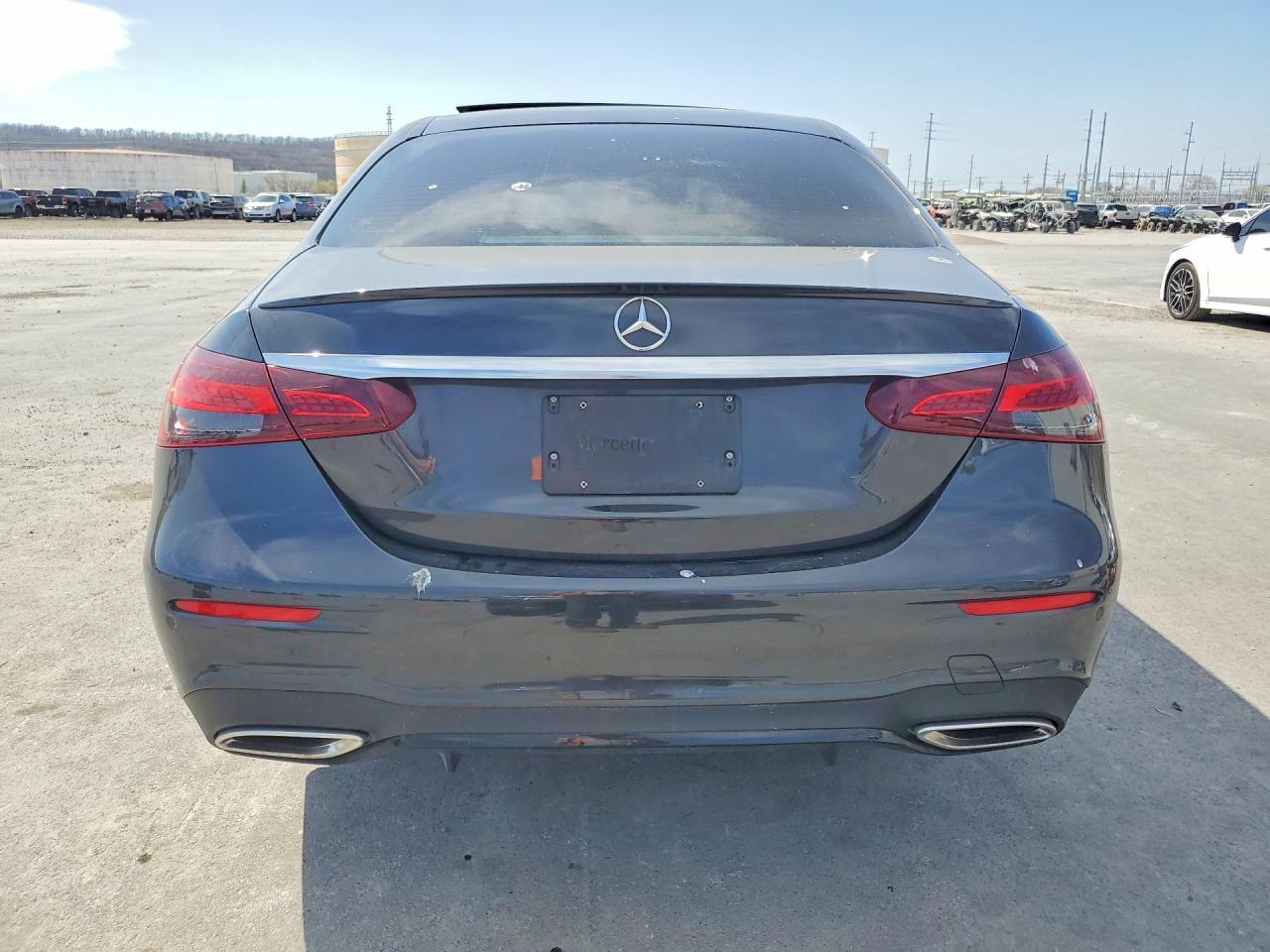 2021 MERCEDES-BENZ E-Class
