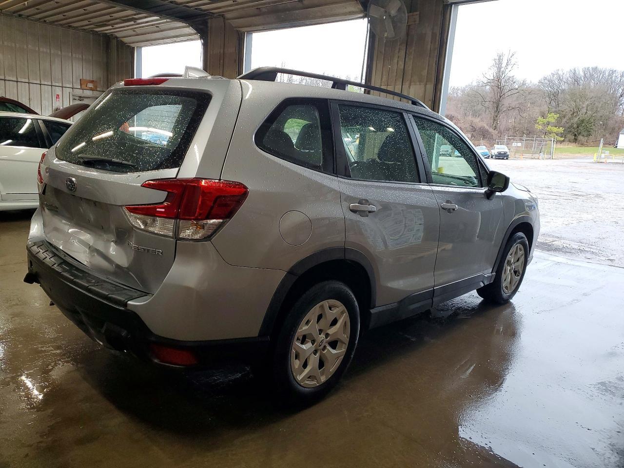 2019 SUBARU FORESTER