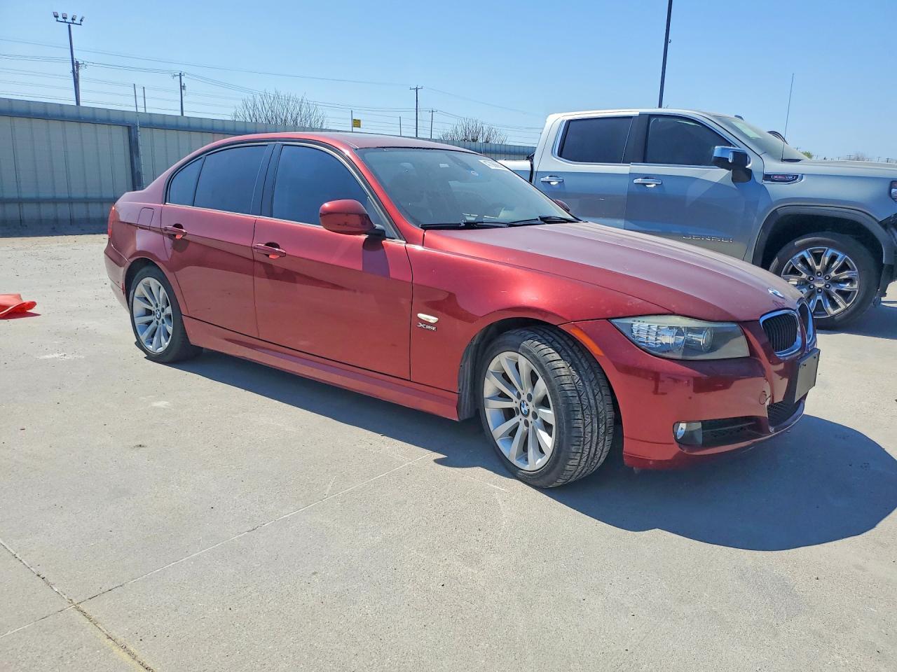 2011 BMW 3 SERIES