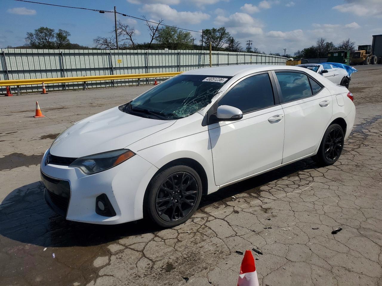 2016 TOYOTA COROLLA