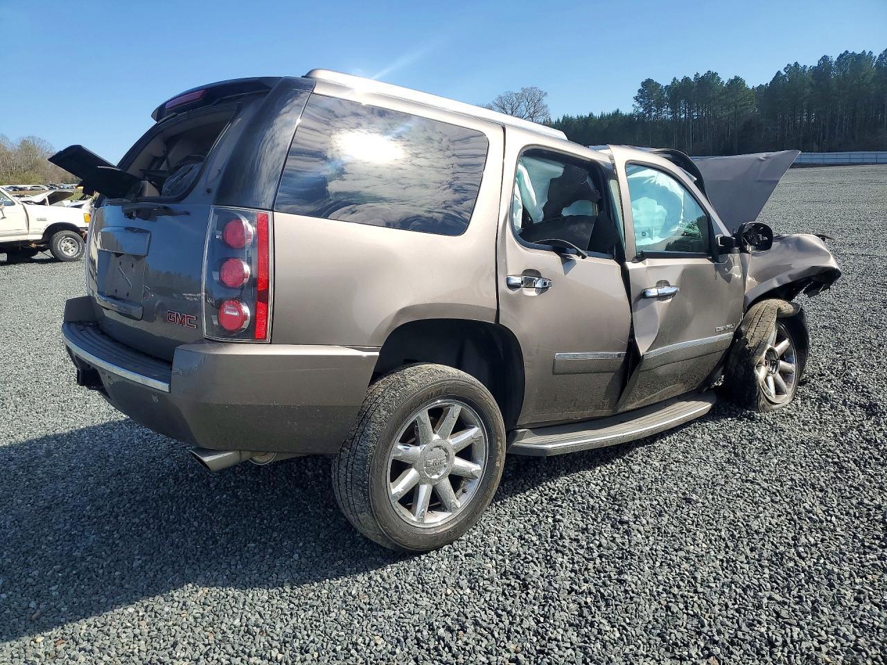 2013 GMC Yukon