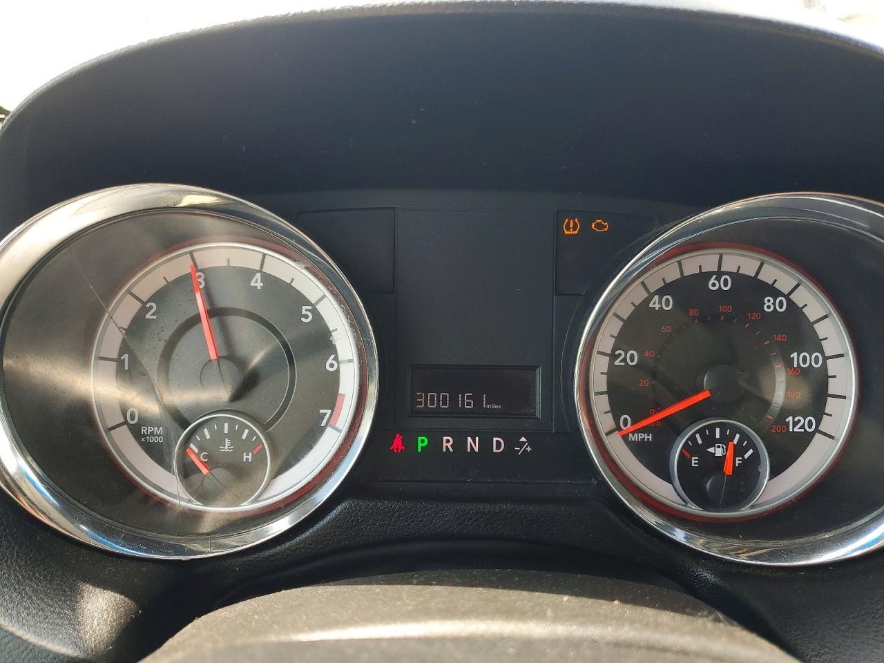 2011 DODGE GRAND CARAVAN