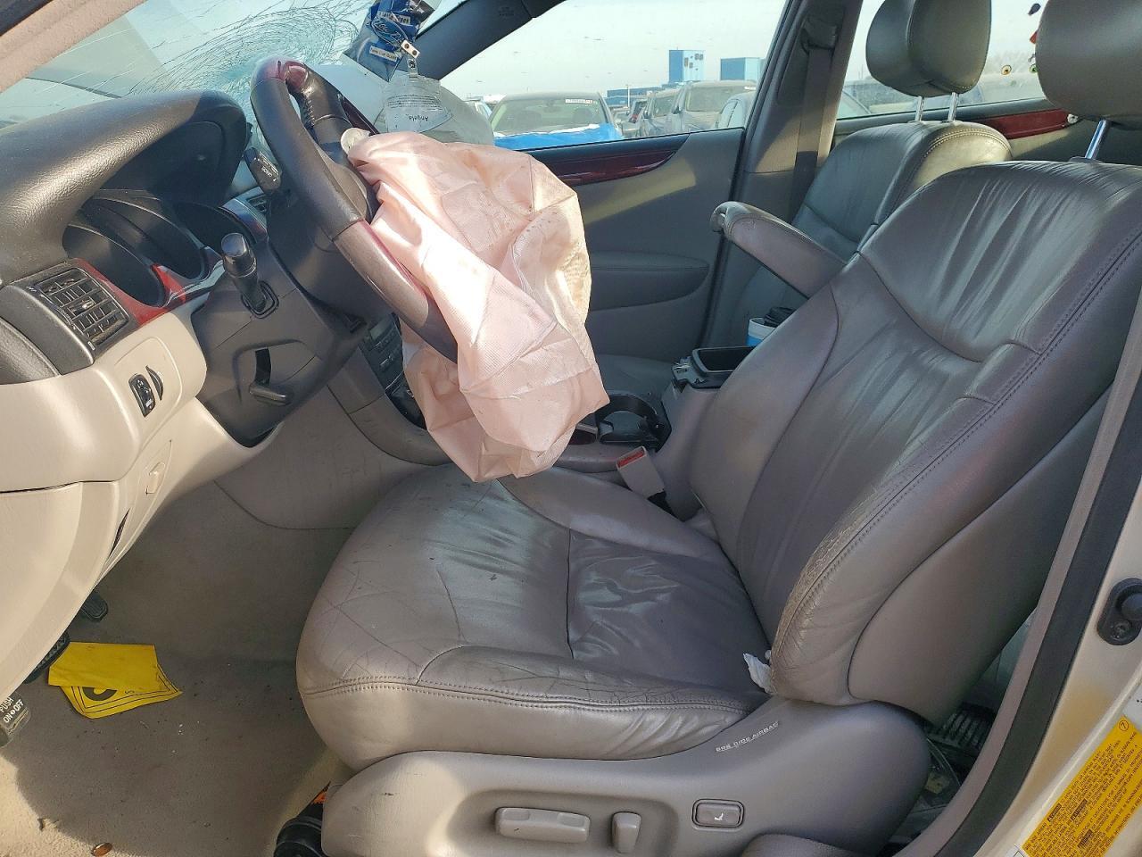 2002 LEXUS Es 300