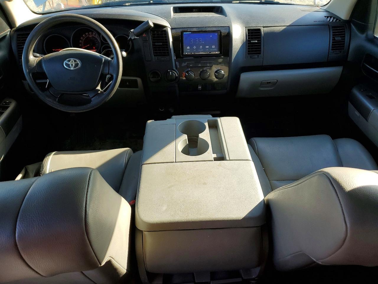 2011 TOYOTA TUNDRA