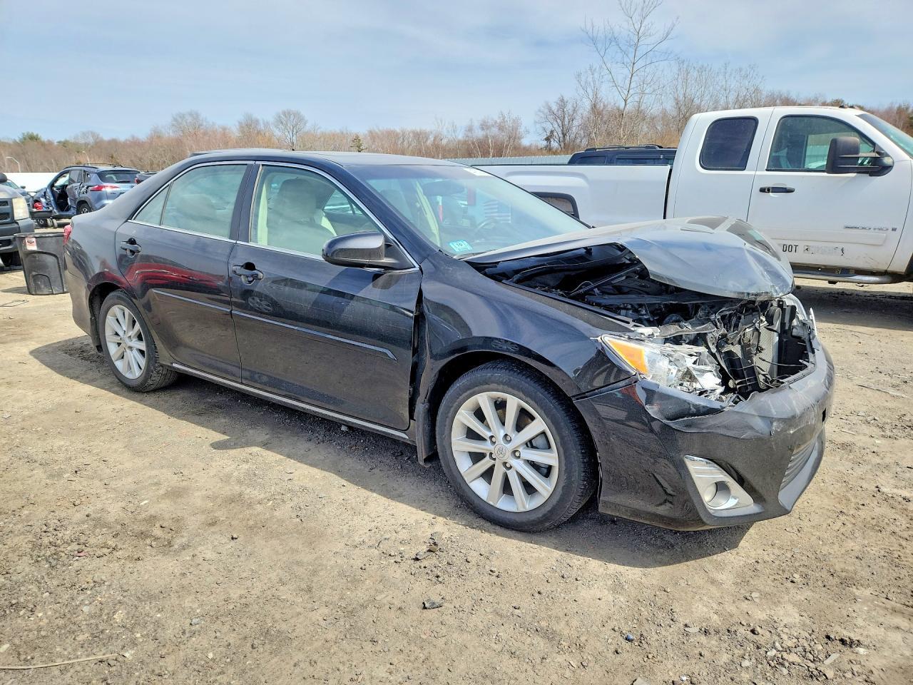 2012 TOYOTA CAMRY