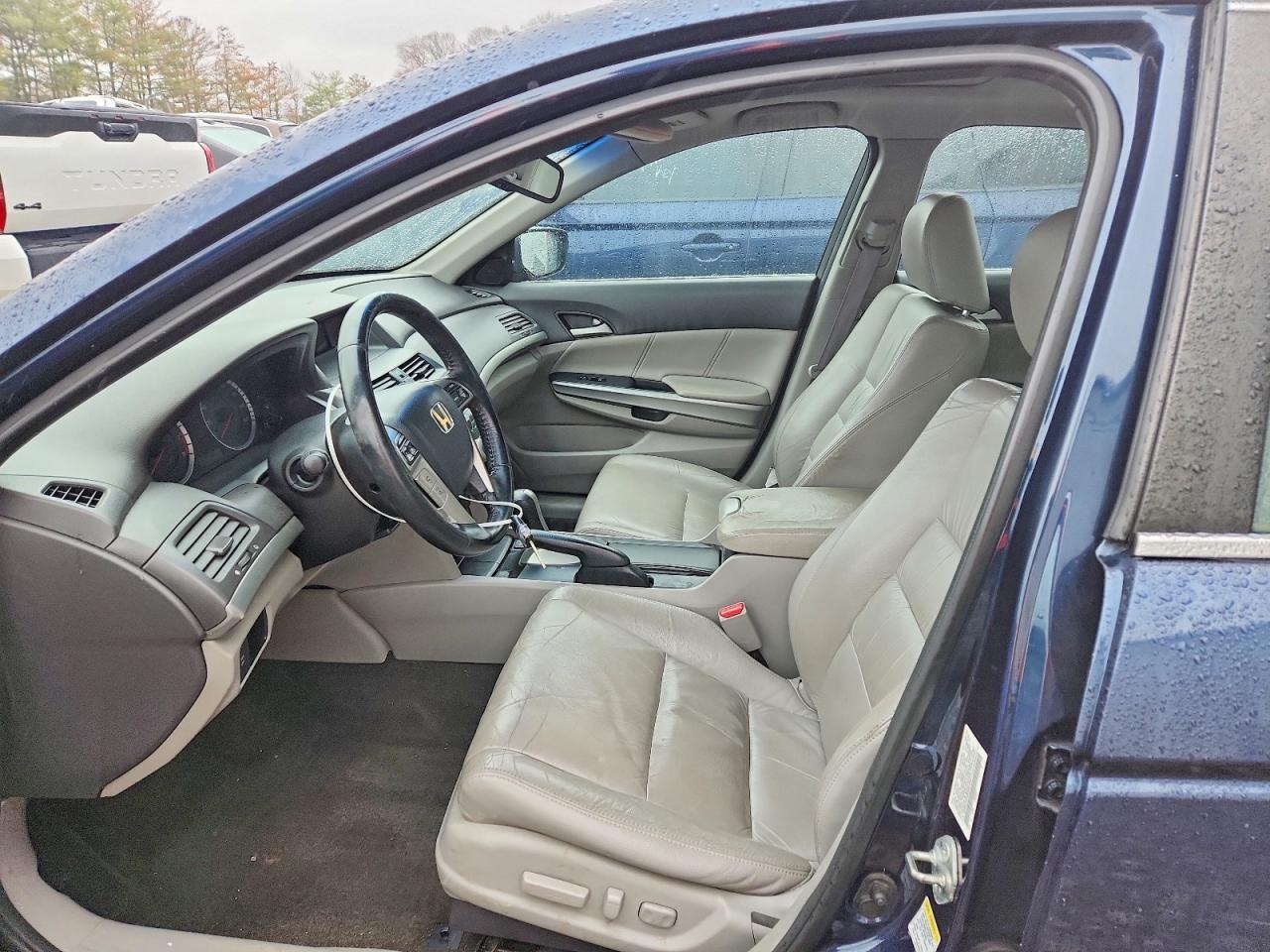 2010 HONDA ACCORD
