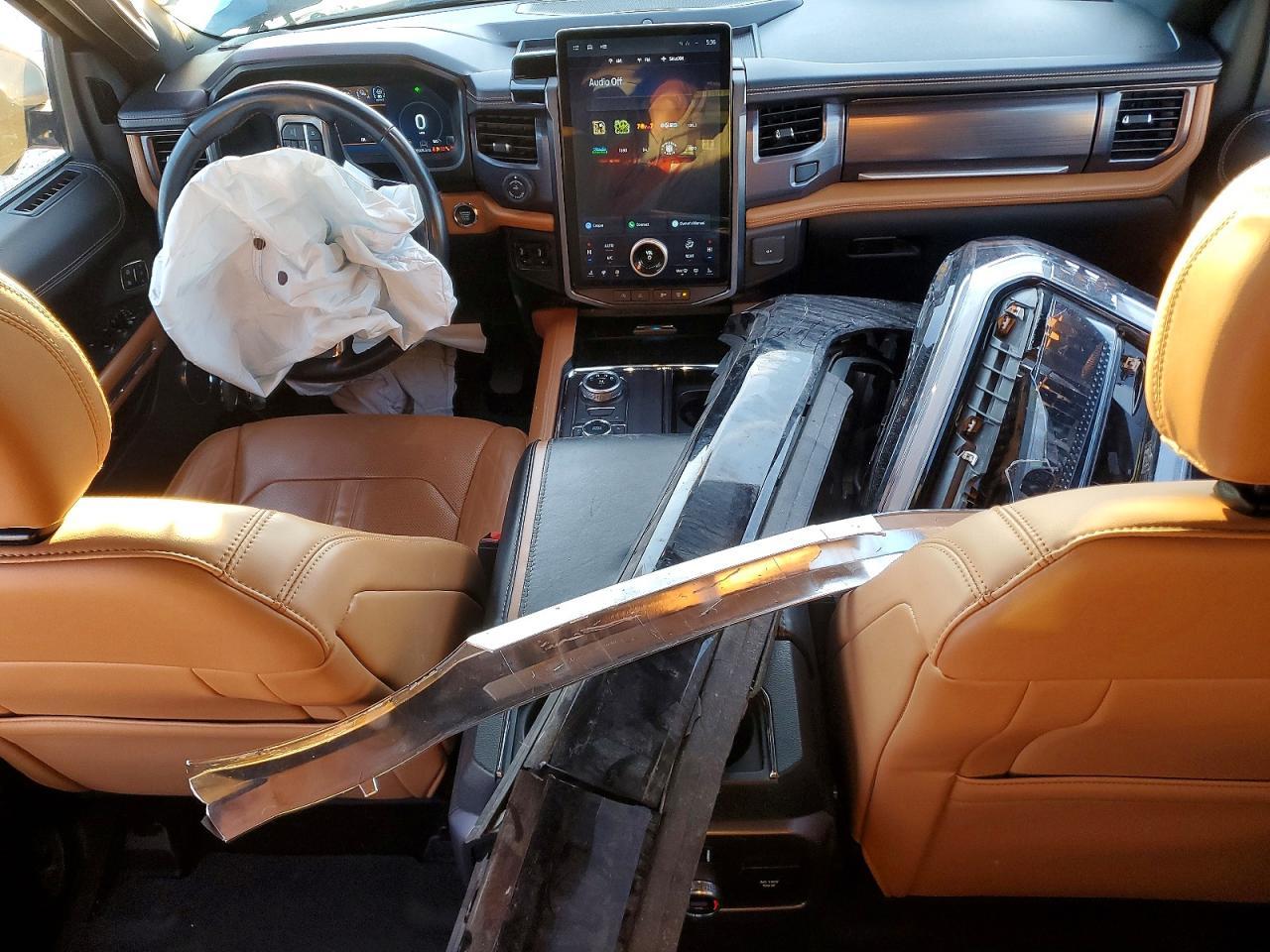 2022 FORD Expedition