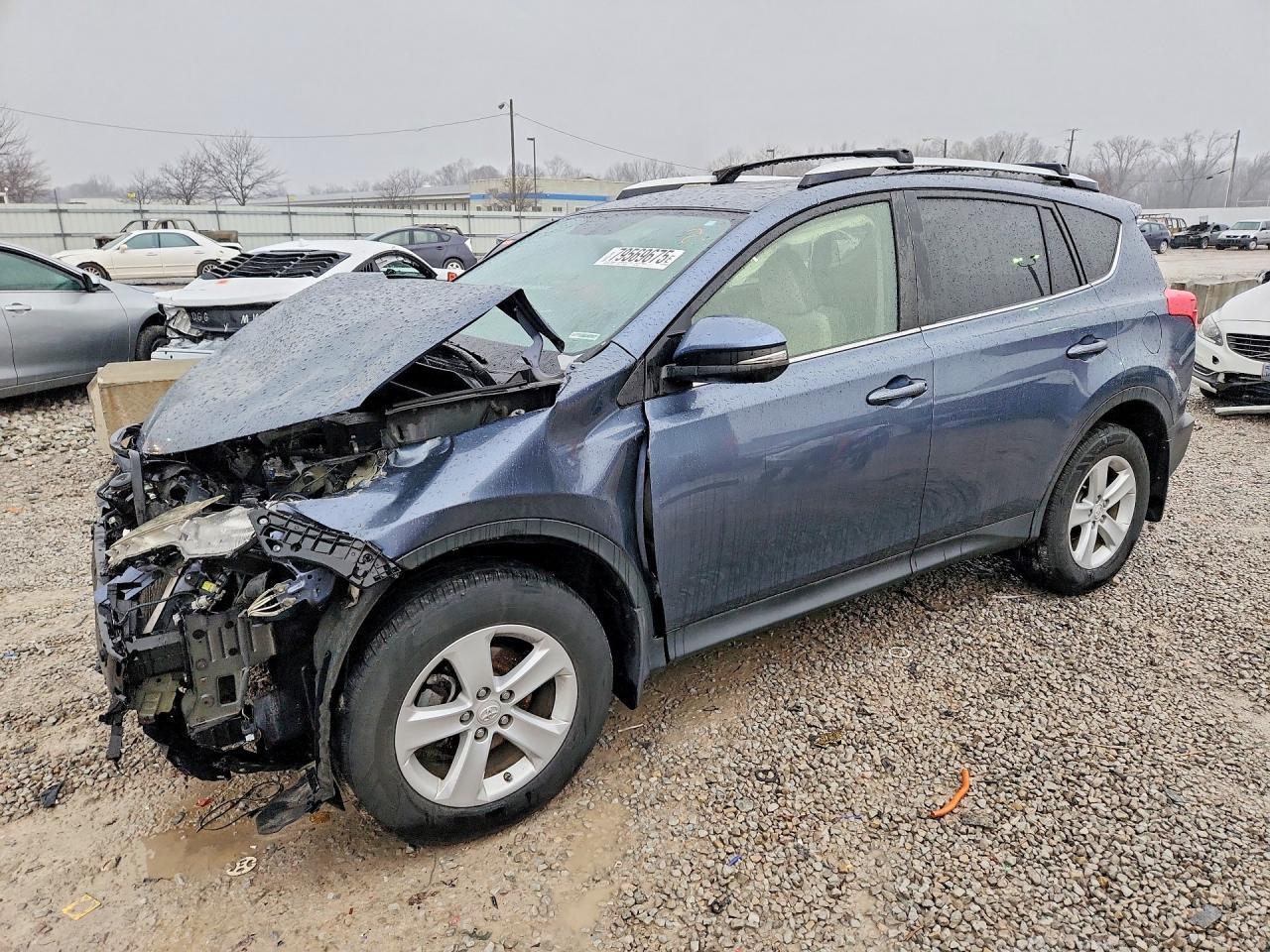 2014 TOYOTA RAV4