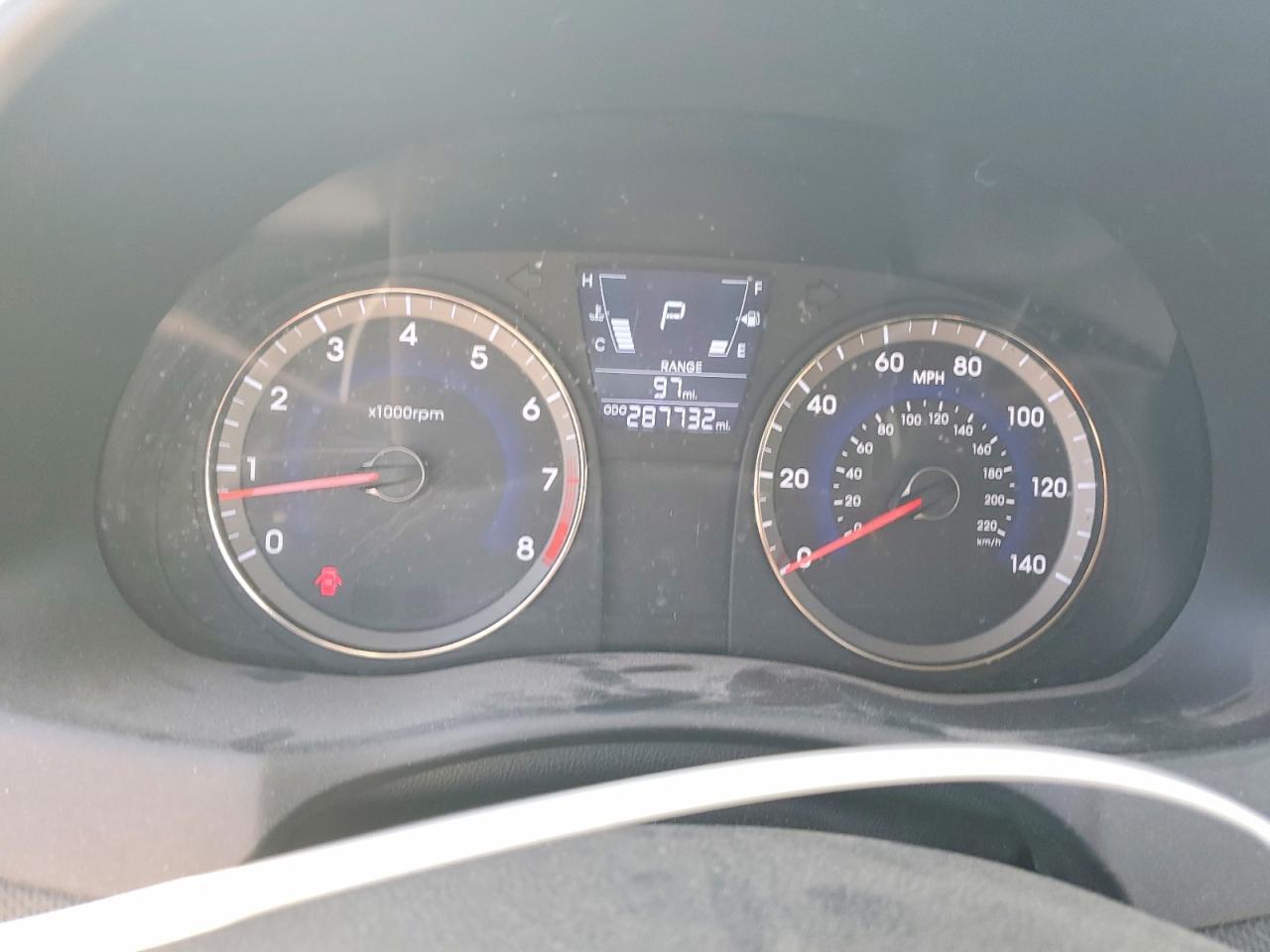 2012 HYUNDAI ACCENT