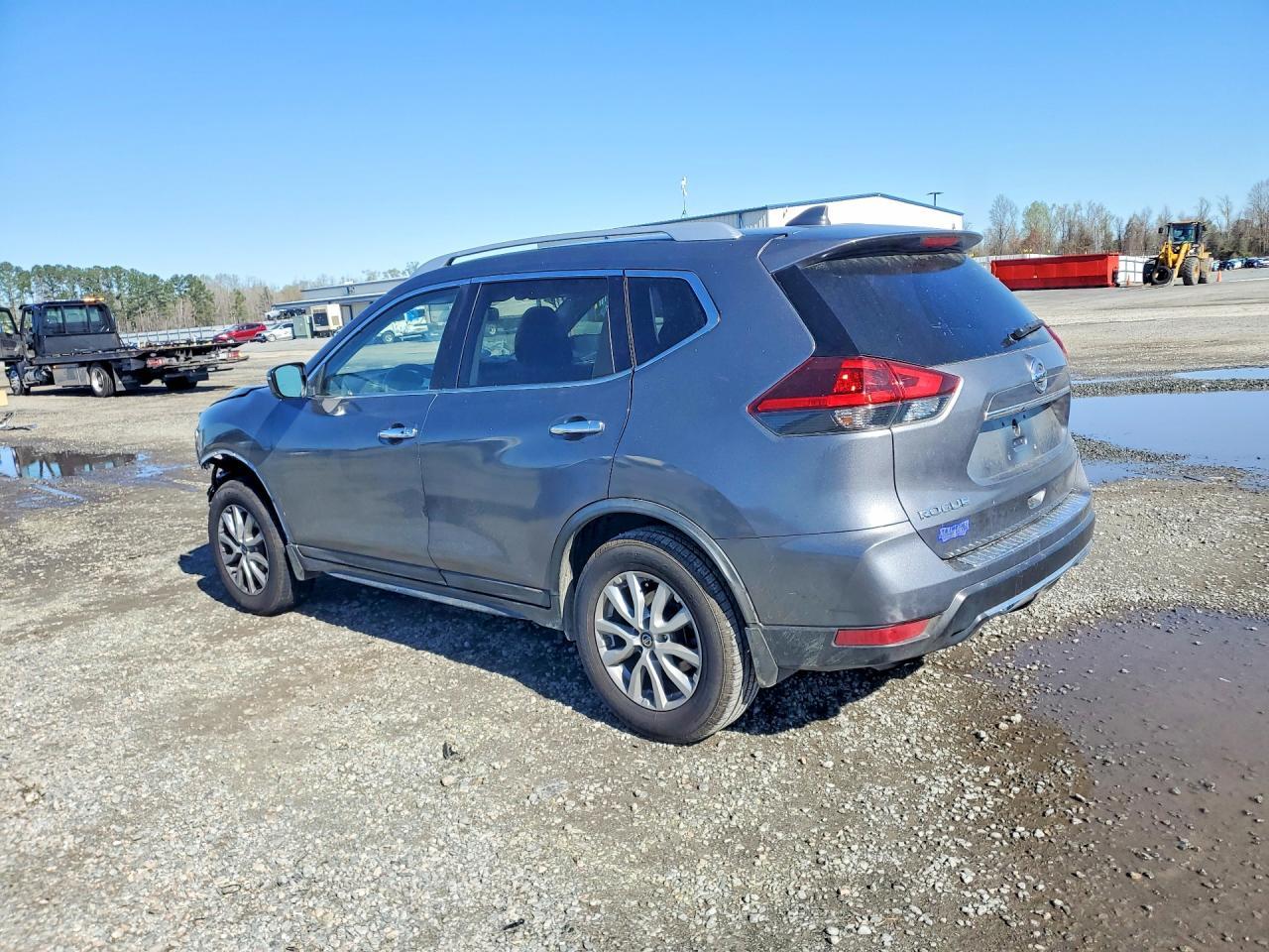 2018 NISSAN ROGUE
