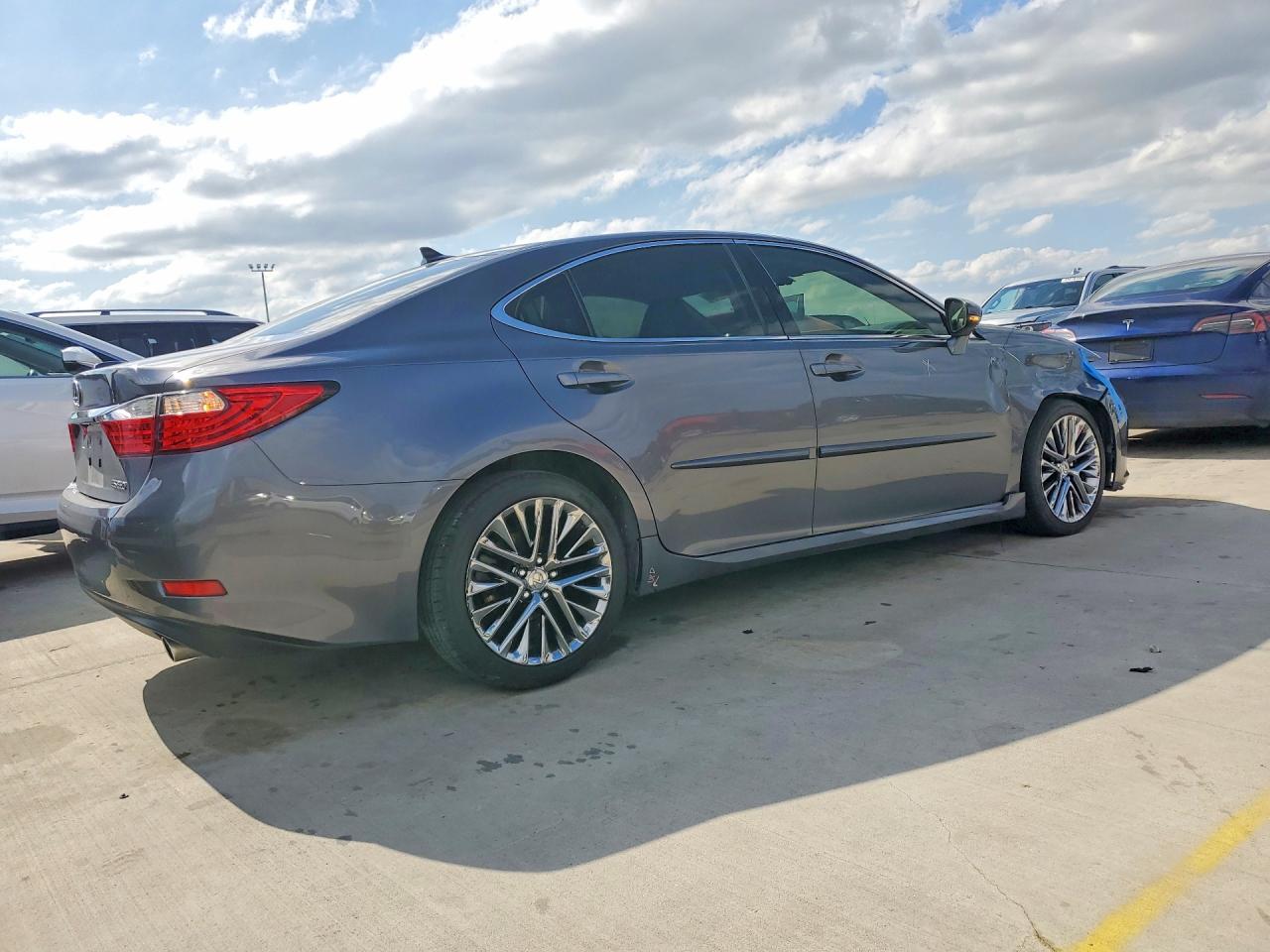 2014 LEXUS ES 350