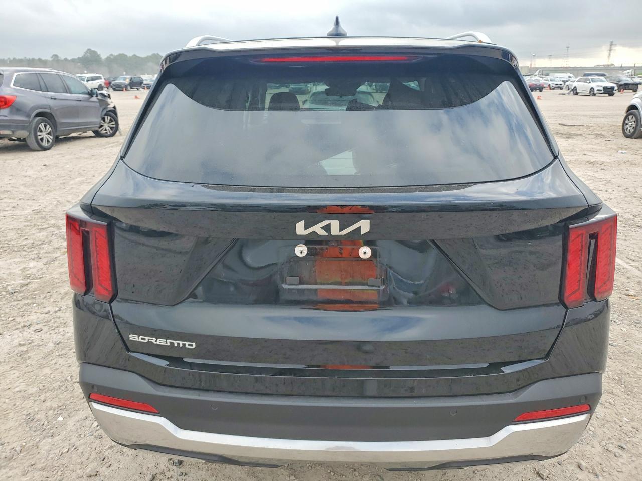 2025 KIA SORENTO