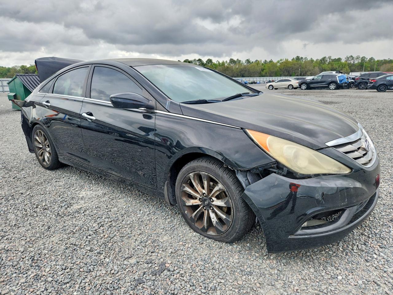 2011 HYUNDAI SONATA