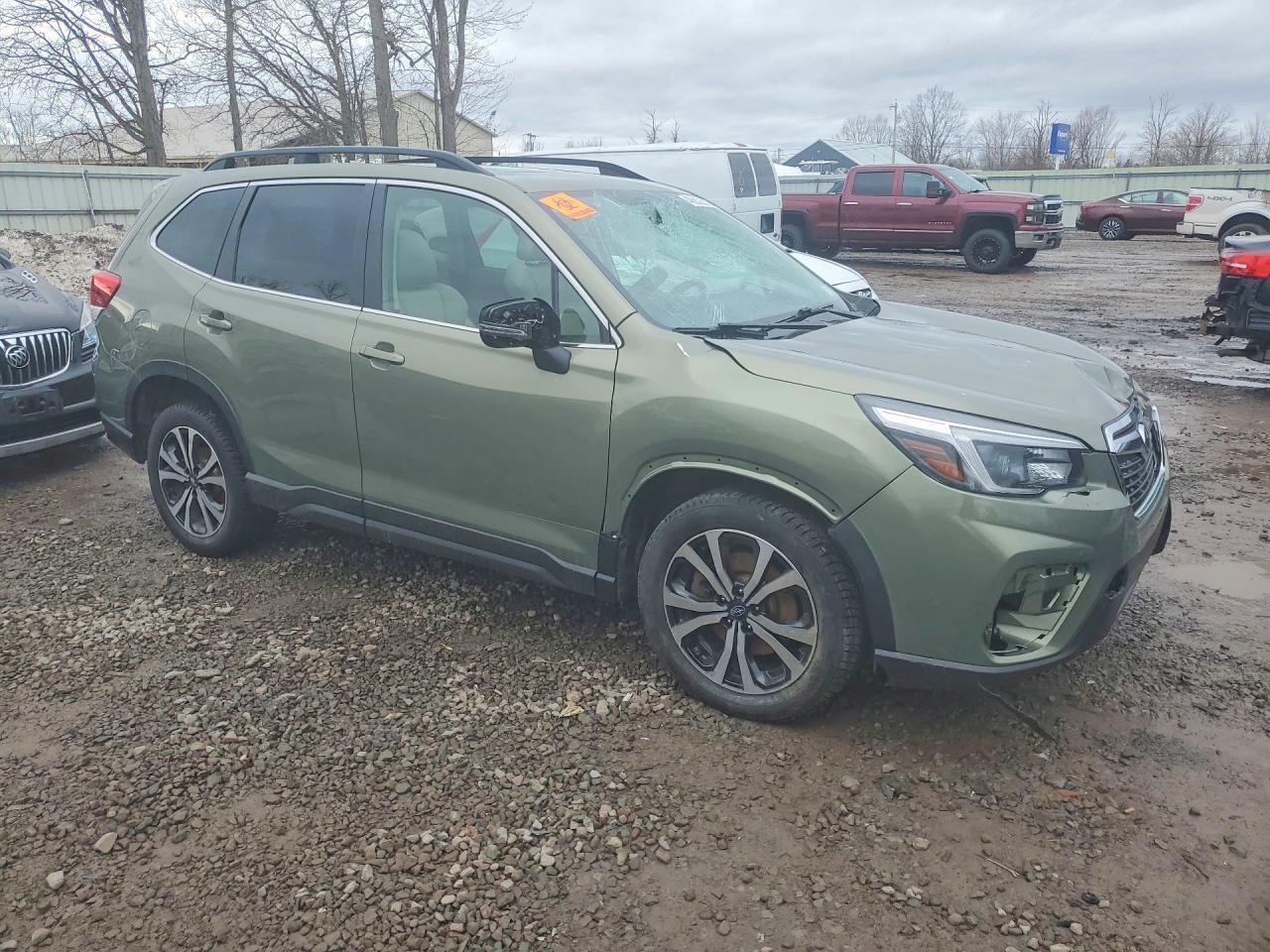 2021 SUBARU FORESTER