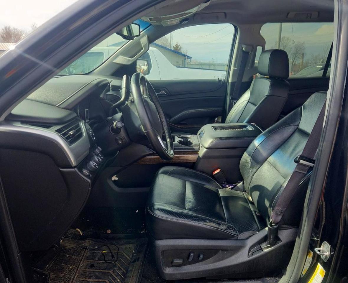 2016 CHEVROLET Suburban