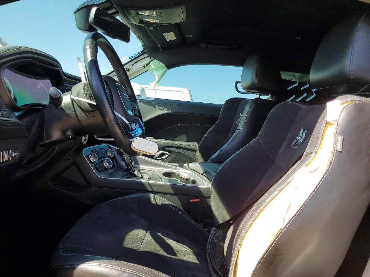 2020 DODGE Challenger