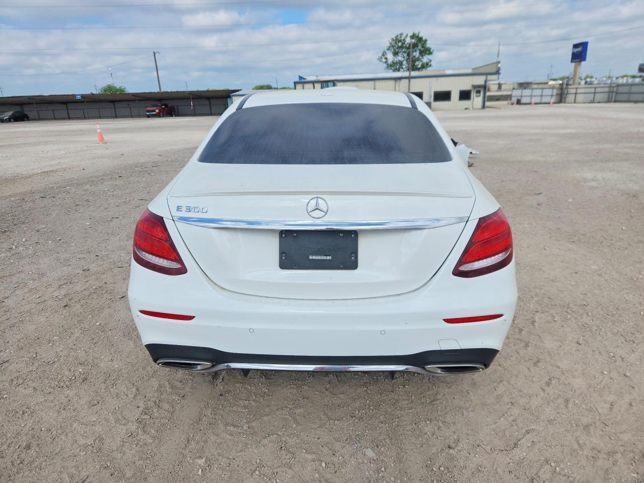 2019 MERCEDES-BENZ E-Class