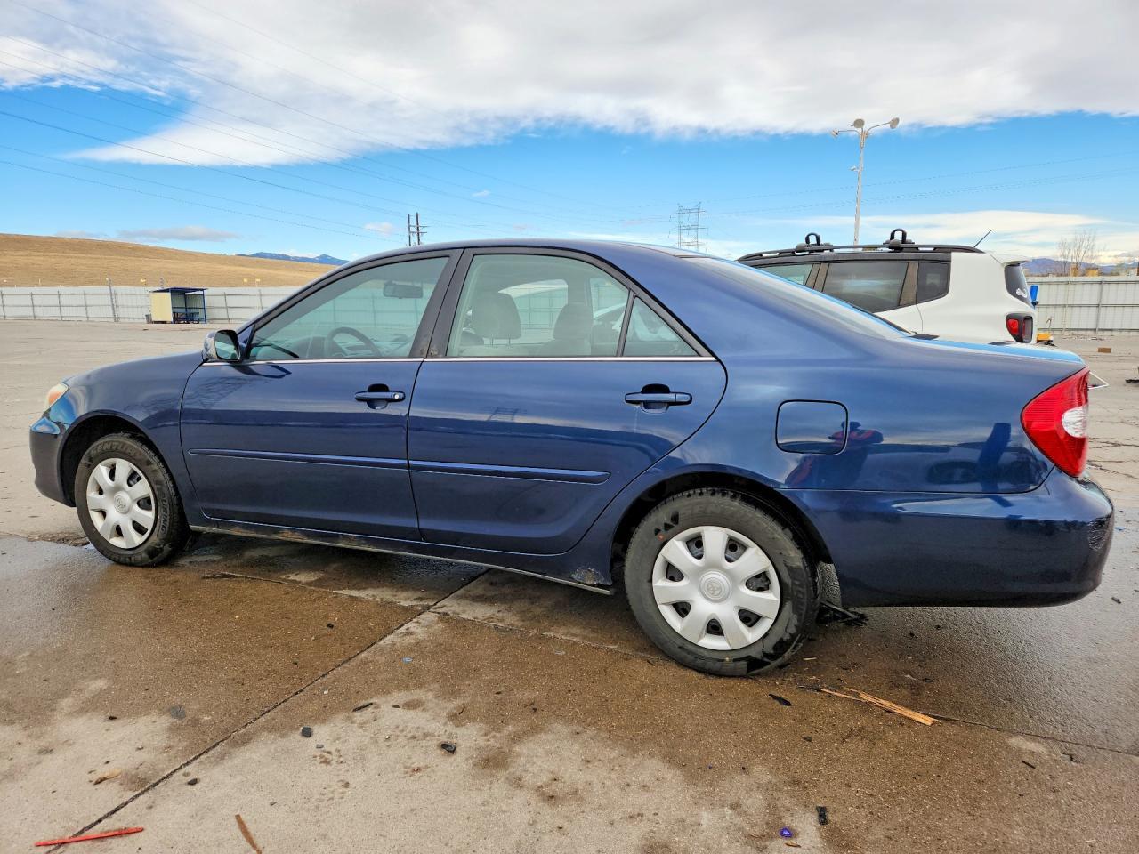 2004 TOYOTA CAMRY