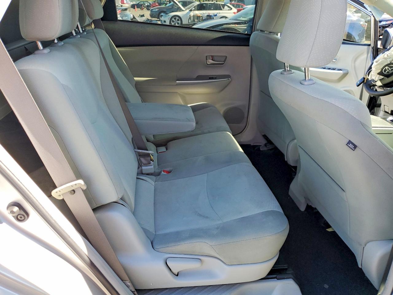2012 TOYOTA PRIUS V