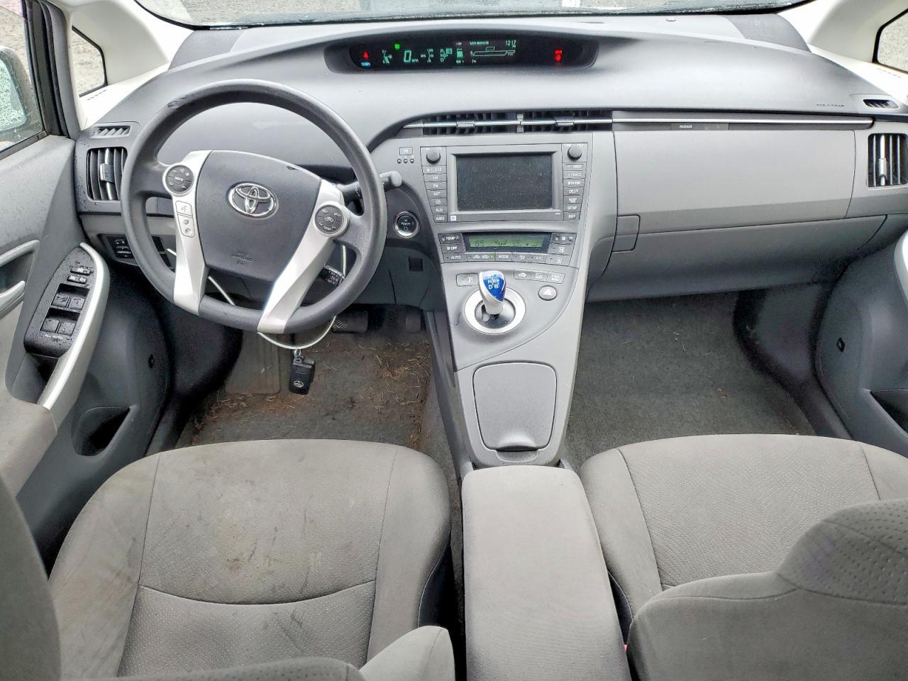 2011 TOYOTA PRIUS