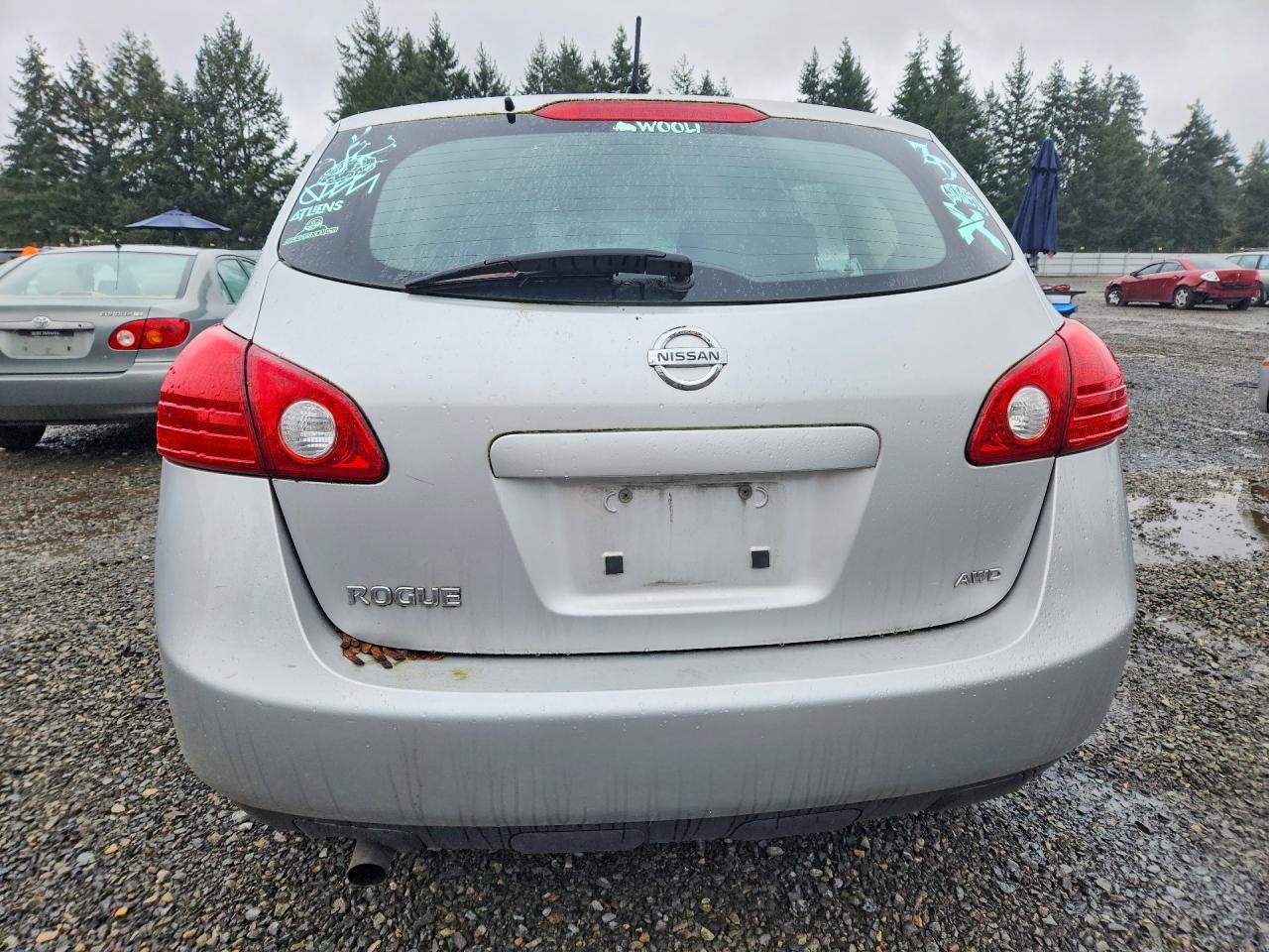 2010 NISSAN ROGUE