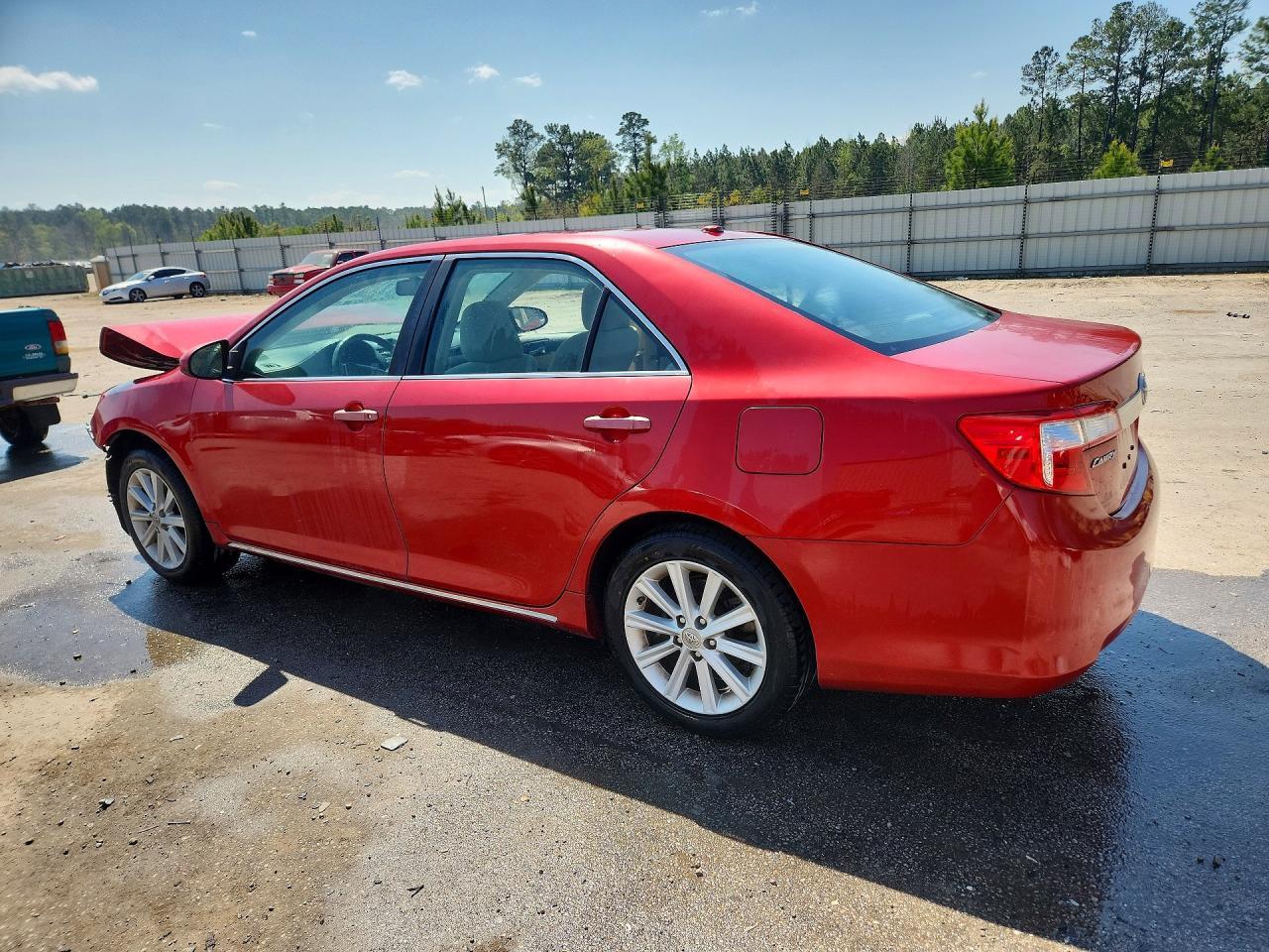 2012 TOYOTA CAMRY