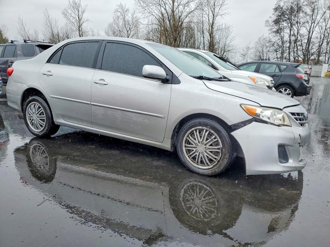 2013 TOYOTA COROLLA