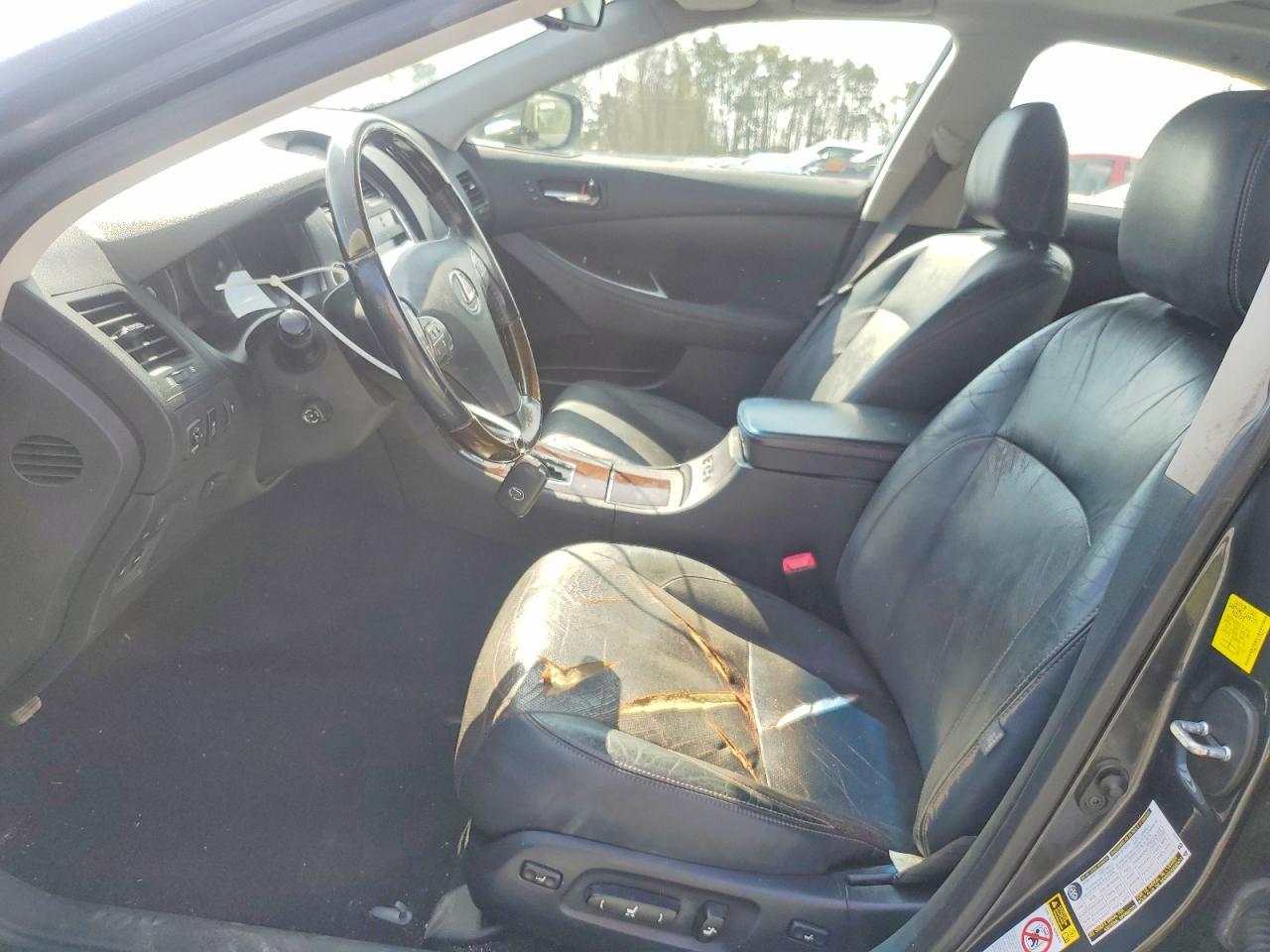 2011 LEXUS ES 350
