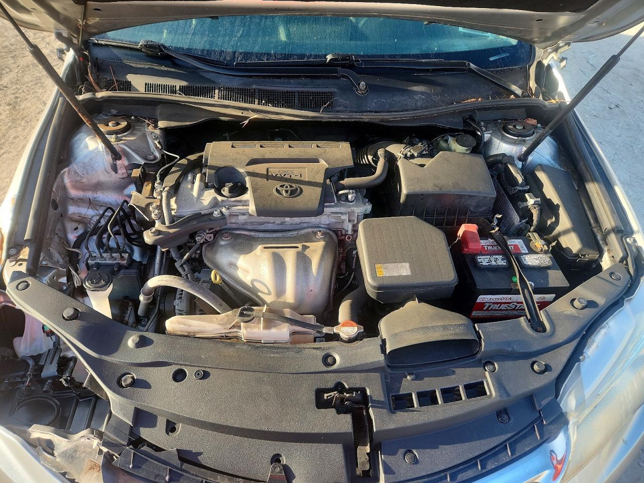 2016 TOYOTA CAMRY