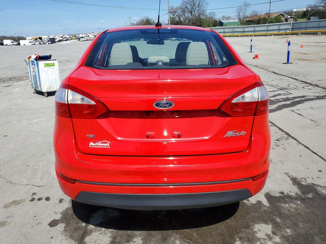 2014 FORD Fiesta