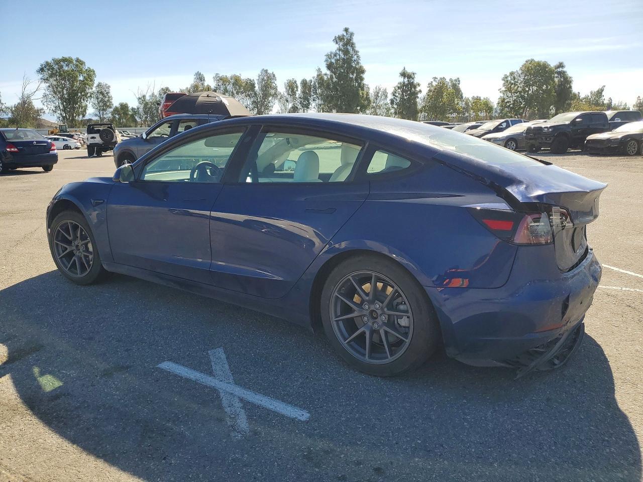 2021 TESLA MODEL 3
