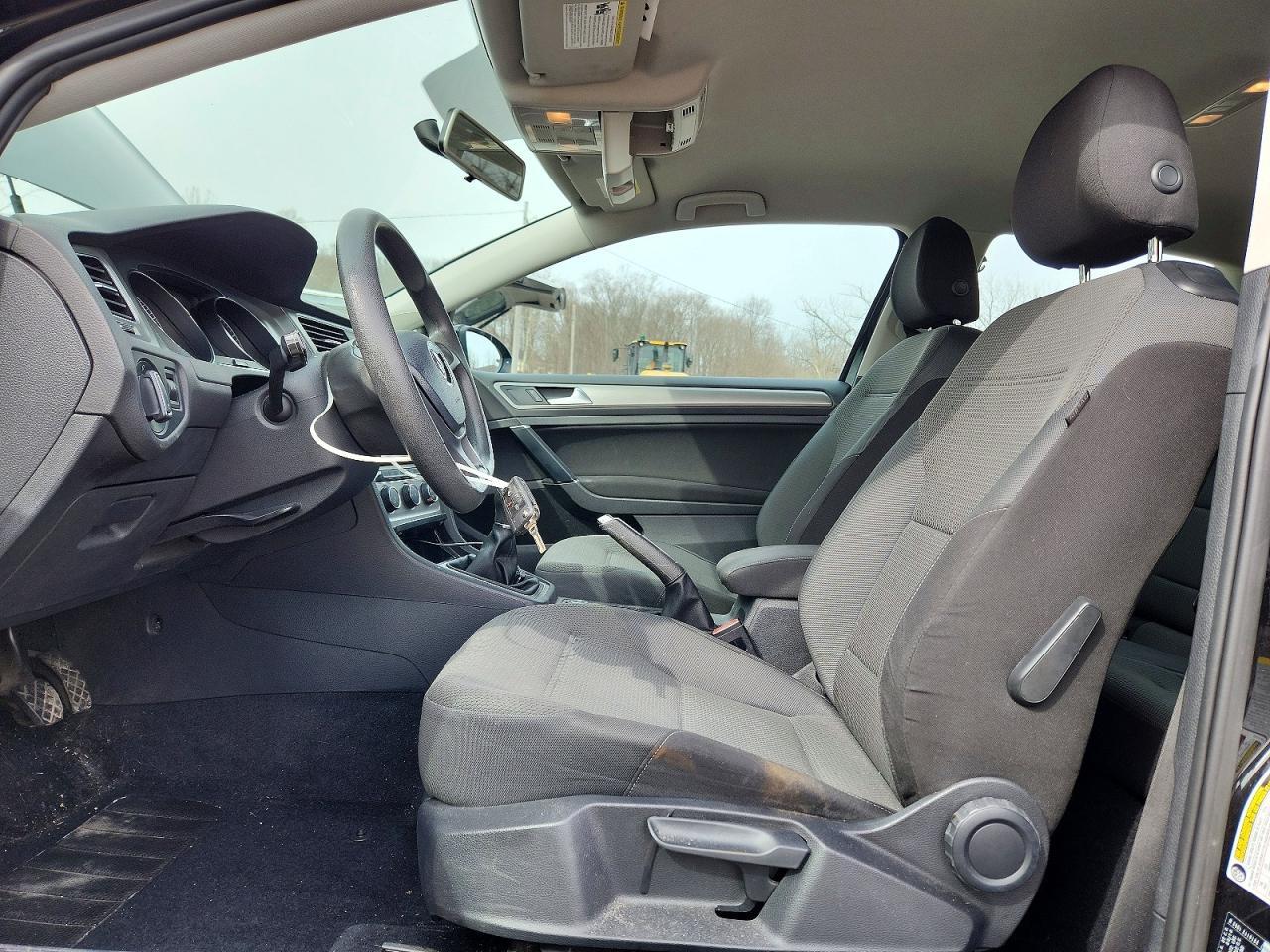 2015 VOLKSWAGEN GOLF