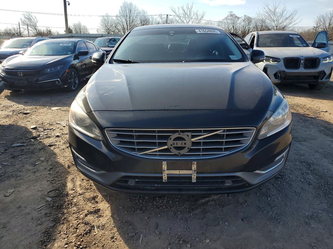 2018 VOLVO S60
