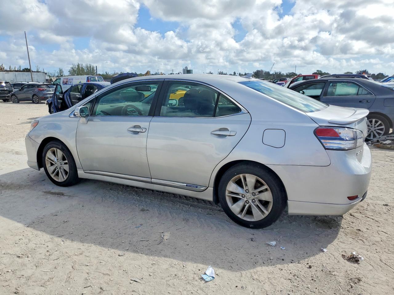 2010 LEXUS HS 250h