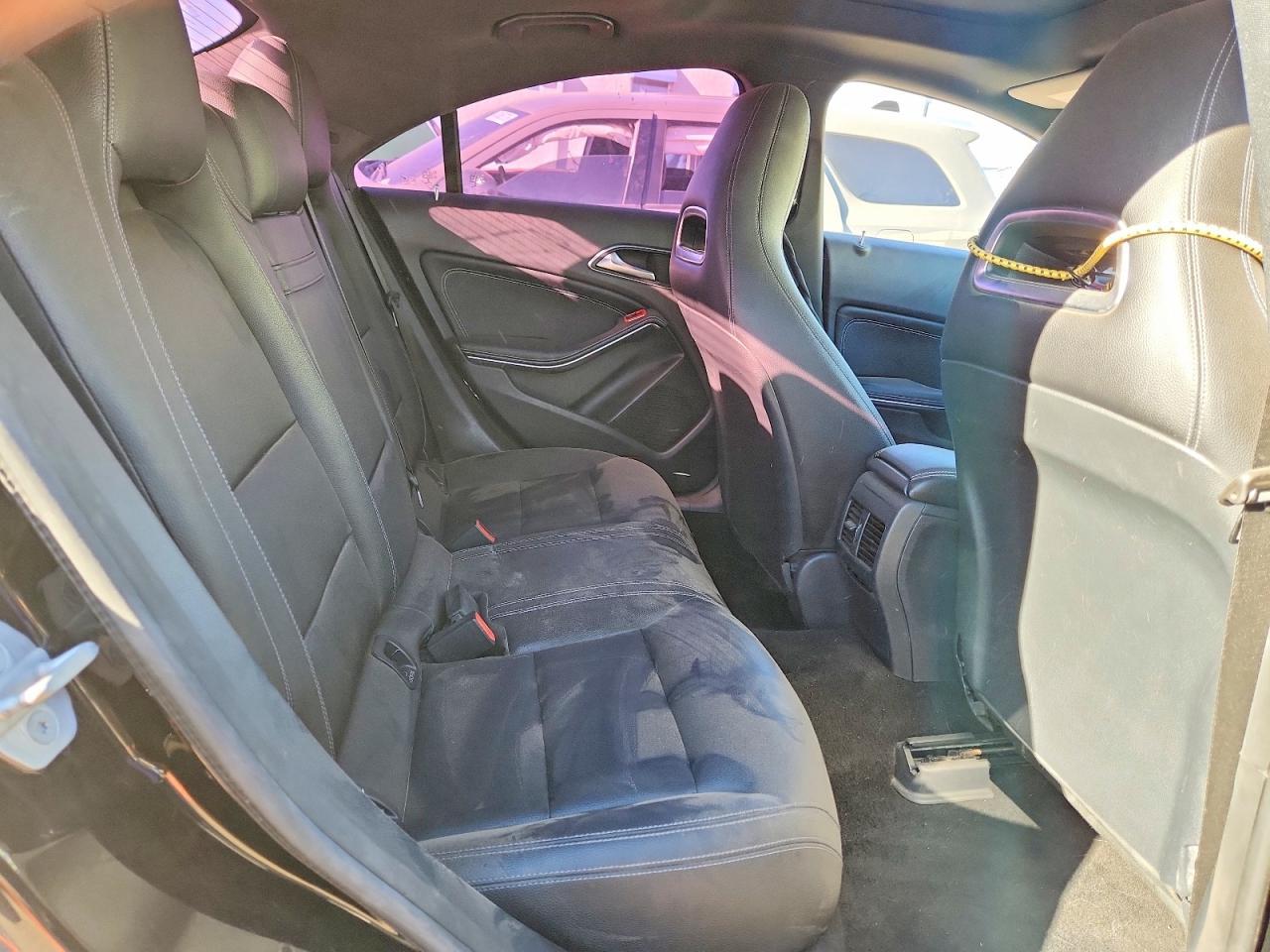 2018 MERCEDES-BENZ CLA-Class