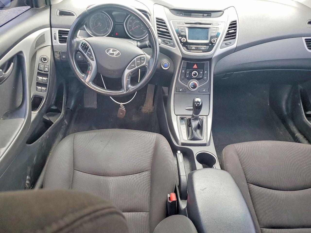 2016 HYUNDAI ELANTRA
